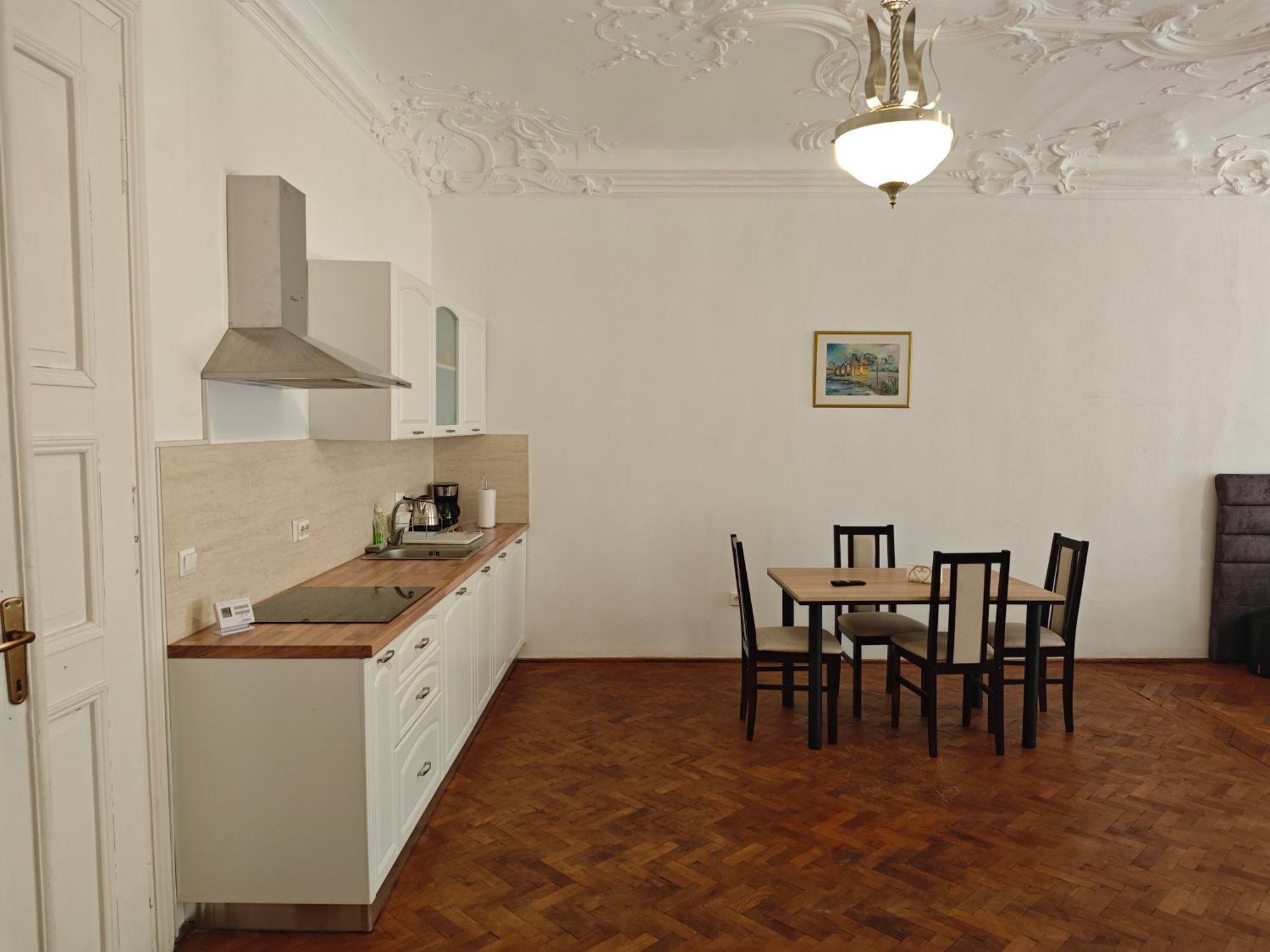 Clasic Studio Central Braşov Eksteriør billede
