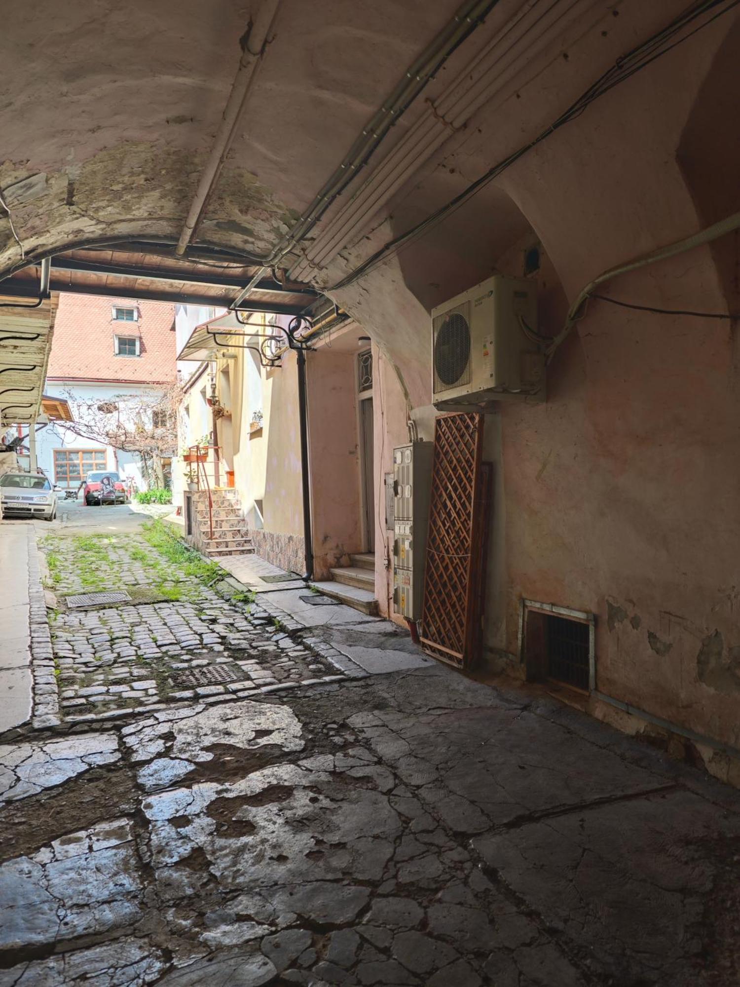 Clasic Studio Central Braşov Eksteriør billede
